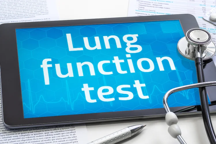 Tablet displaying lung function test results to assess breathing and respiratory health.
